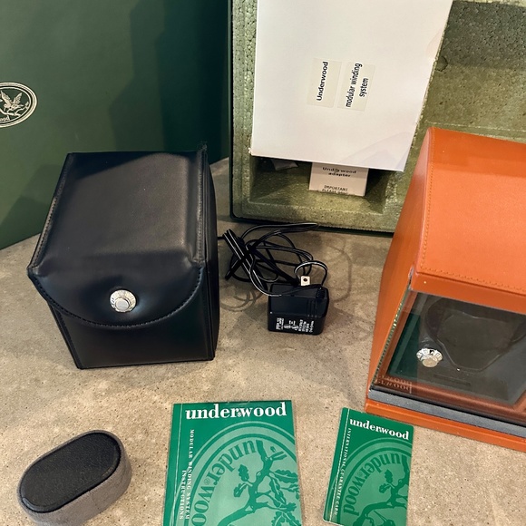 Underwood Watch winder case and Modules for 2 watches with trays $4635 w/ box - Picture 2 of 6